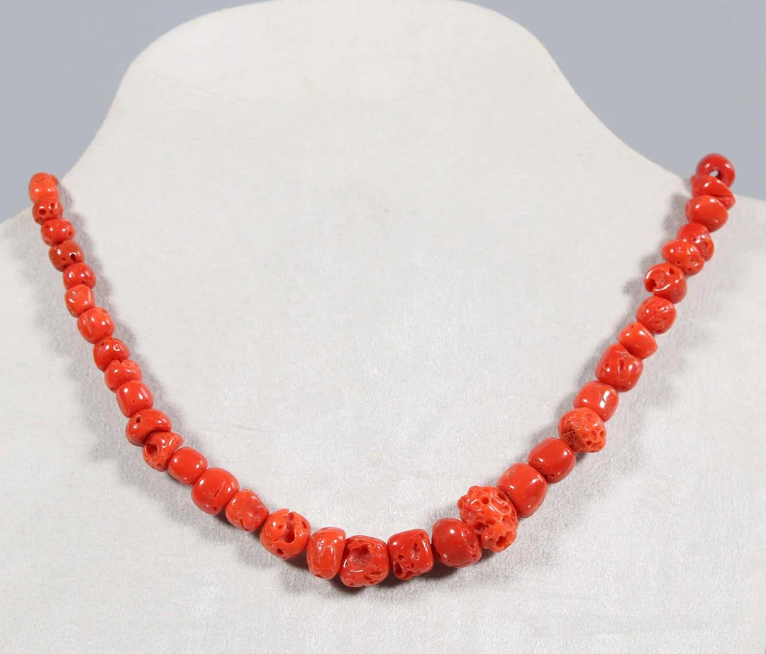 Antike Korallen Kette. — Necklace — Auktionshaus Bossard