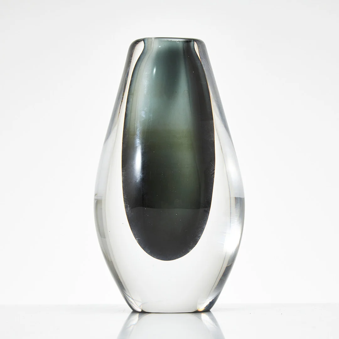 SVEN PALMQVIST. Vas, glas, signerad Pu 3611, Orrefors. — Art glass — Stockholms Auktionsverk Magasin 5