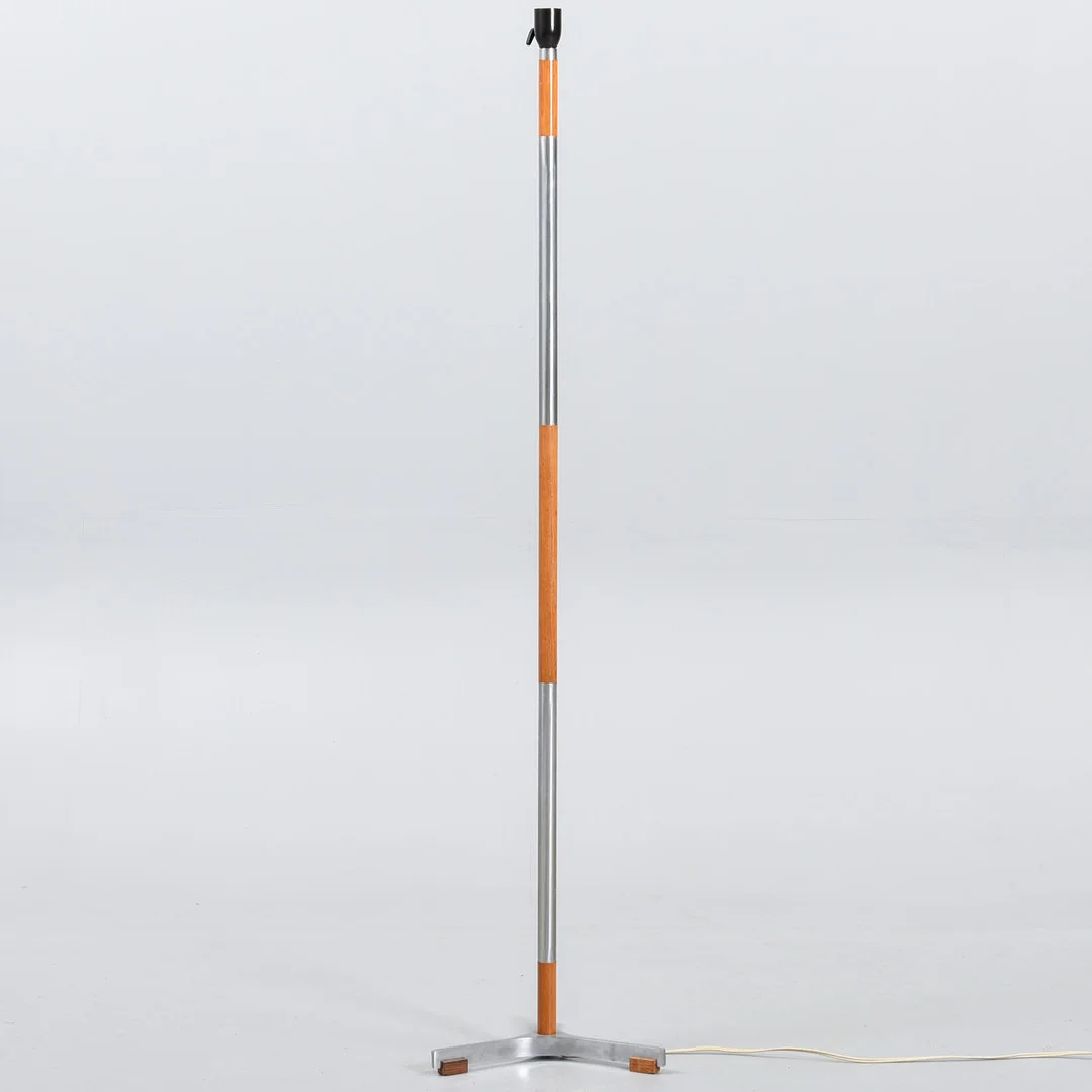 JOHANNES HAMMERBORG. Fog & Mørup gulvlampe model 'Monolit'. Danmark, 1960'erne. — Floor lights — Sørensen Auktioner