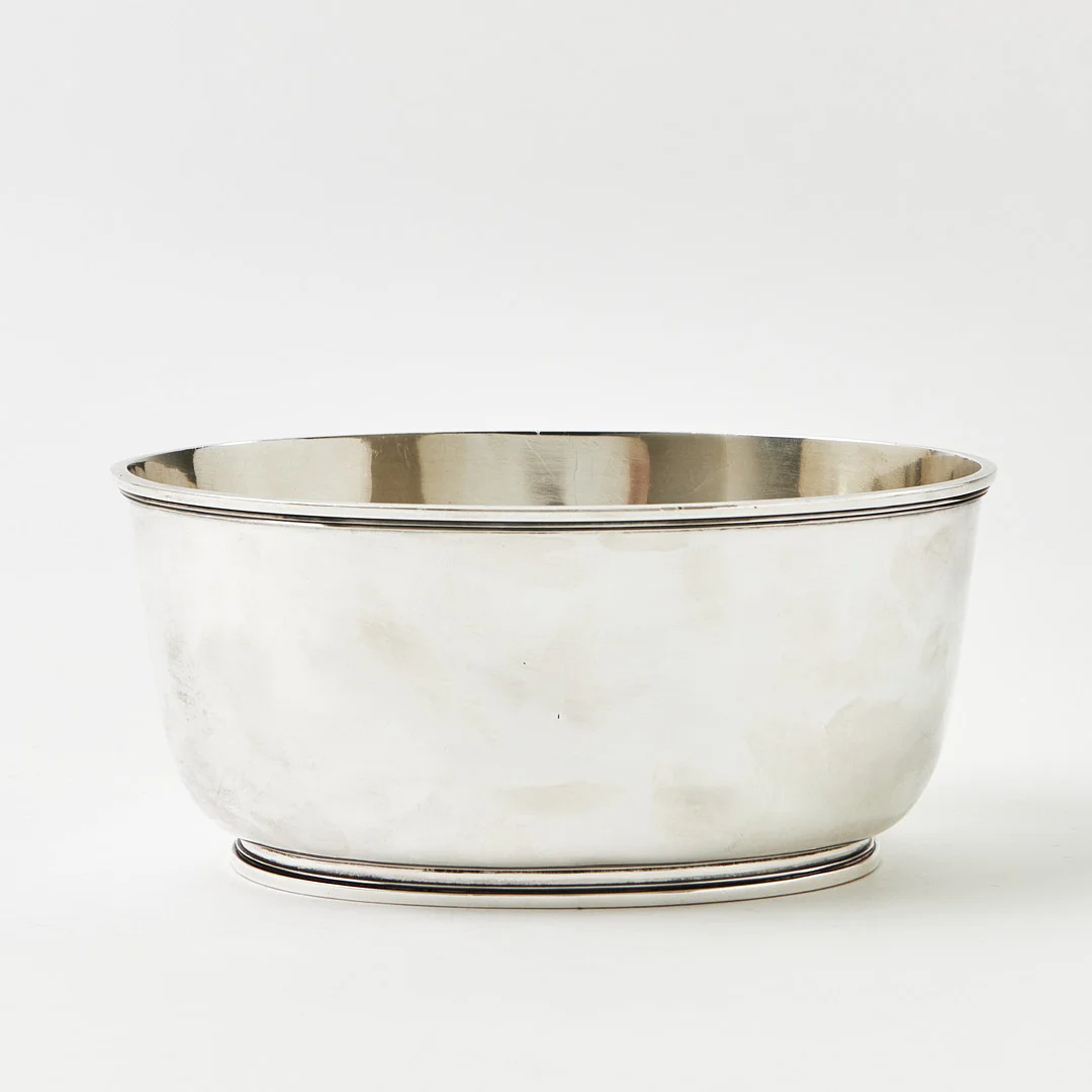 ATELIER BORGILA. Skål, sterlingsilver, Stockholm 1947. — Silver — Stockholms Auktionsverk Magasin 5