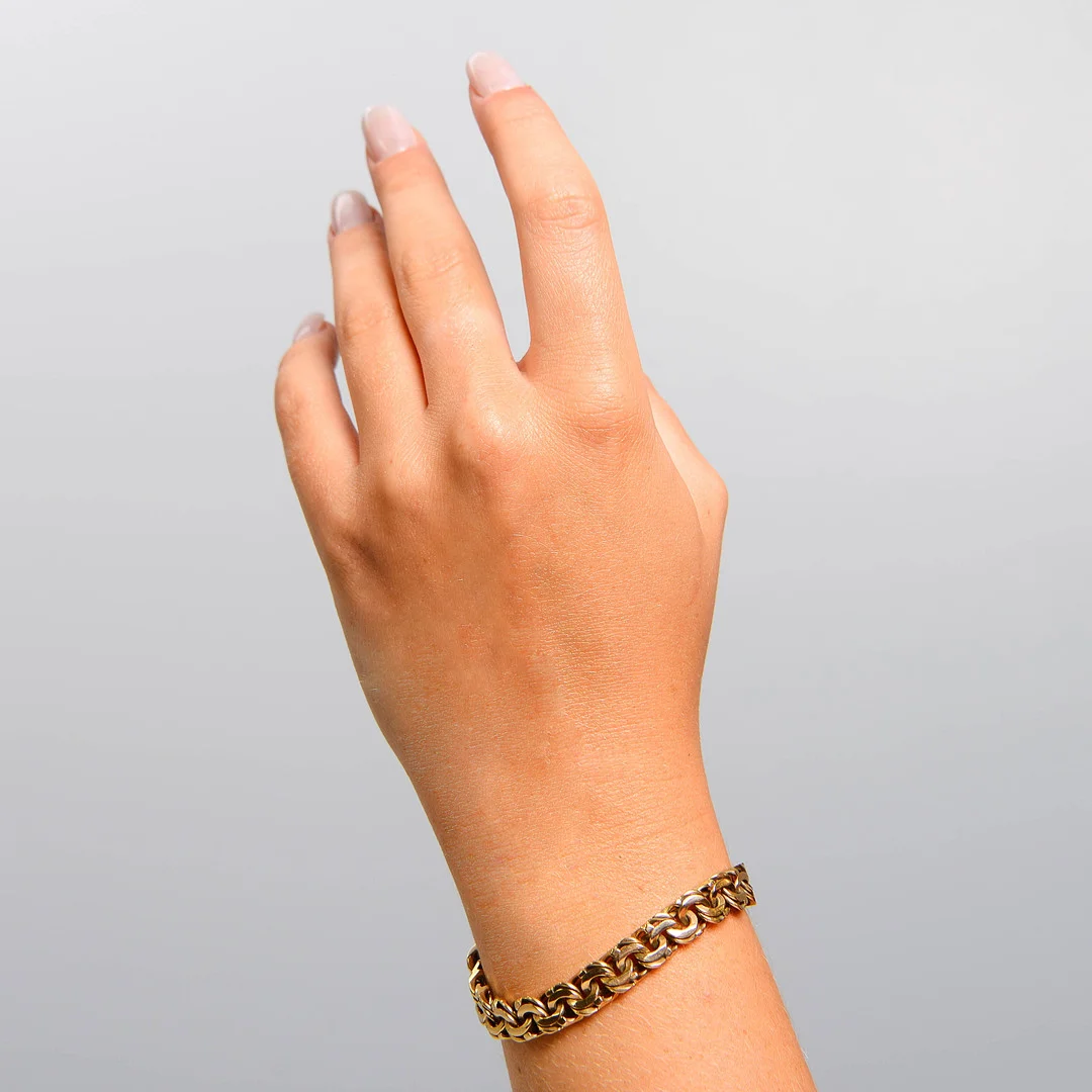 ARMBAND, 18k guld, bismarck, Guldvaruaktiebolaget G. Dahlgren & Co Ab, Malmö, 1959. — Bracelets — Formstad Auktioner