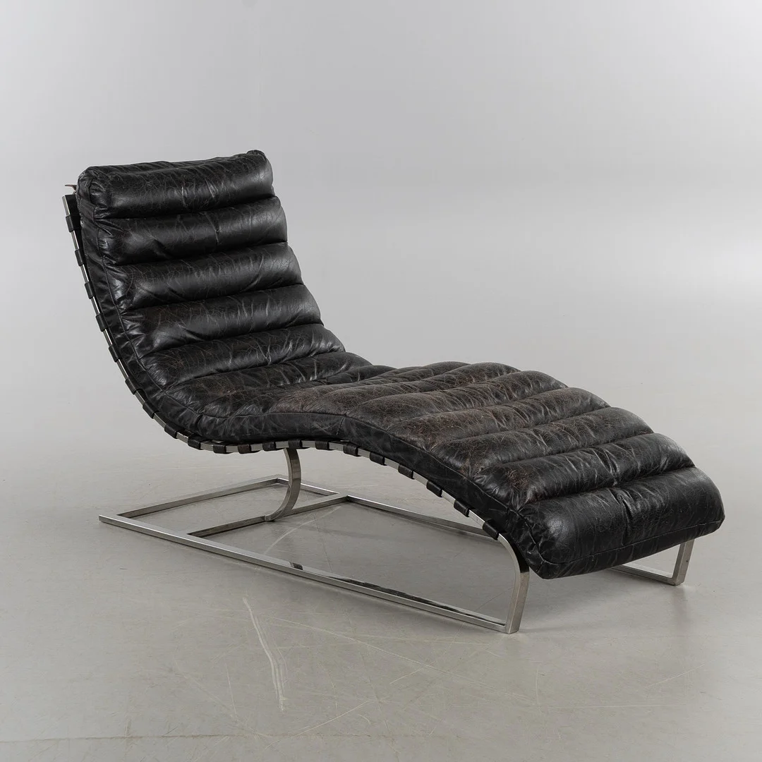 LOUNGEFÅTÖLJ "Oviedo", Artwood, 2000-tal. — Sofas & Seatings — Stockholms Auktionsverk Helsingborg