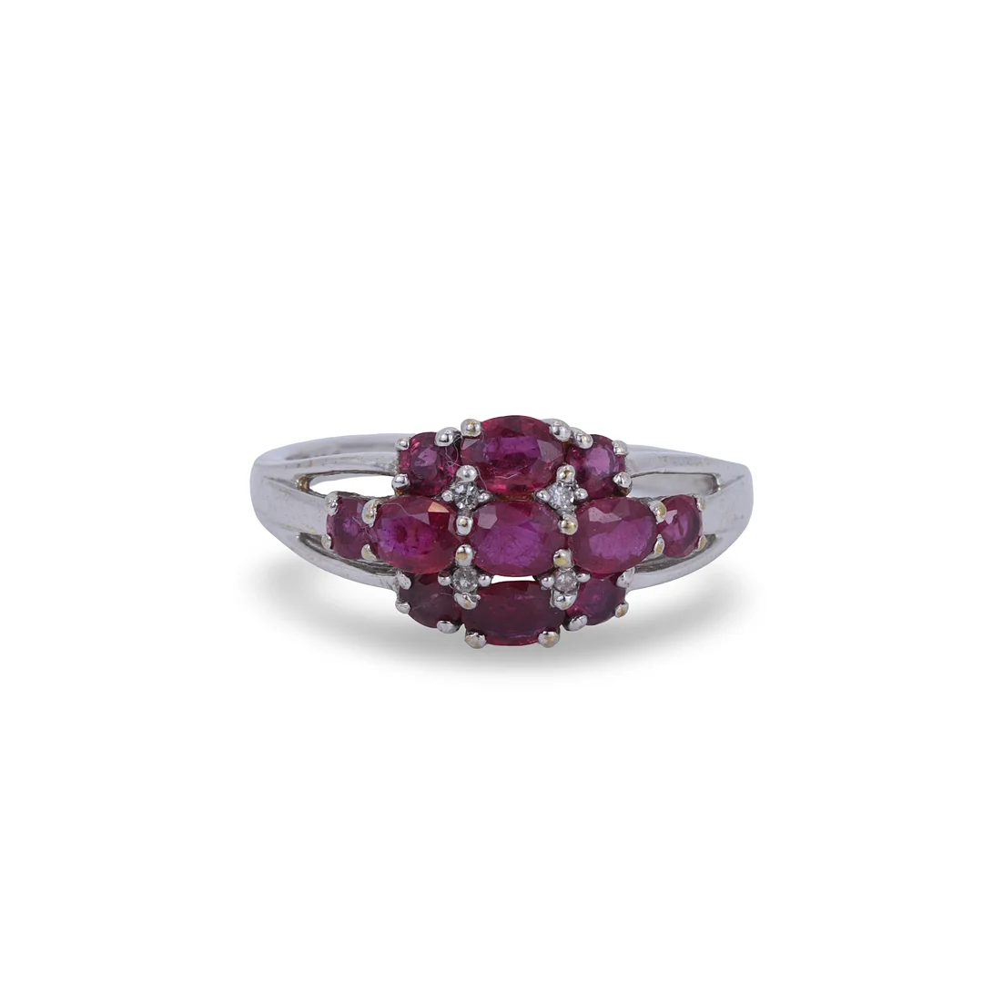 RUBY AND DIAMOND RING. — Rings — Chalkwell Auctions