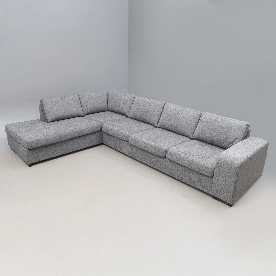 SOFFA, modern. — Sofas & Seatings — Kalmar Auktionsverk