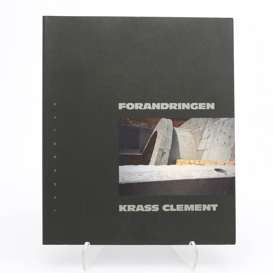 KRASS CLEMENTS "FORANDRINGEN", 2002. — Books — Crafoord Auktioner Lund