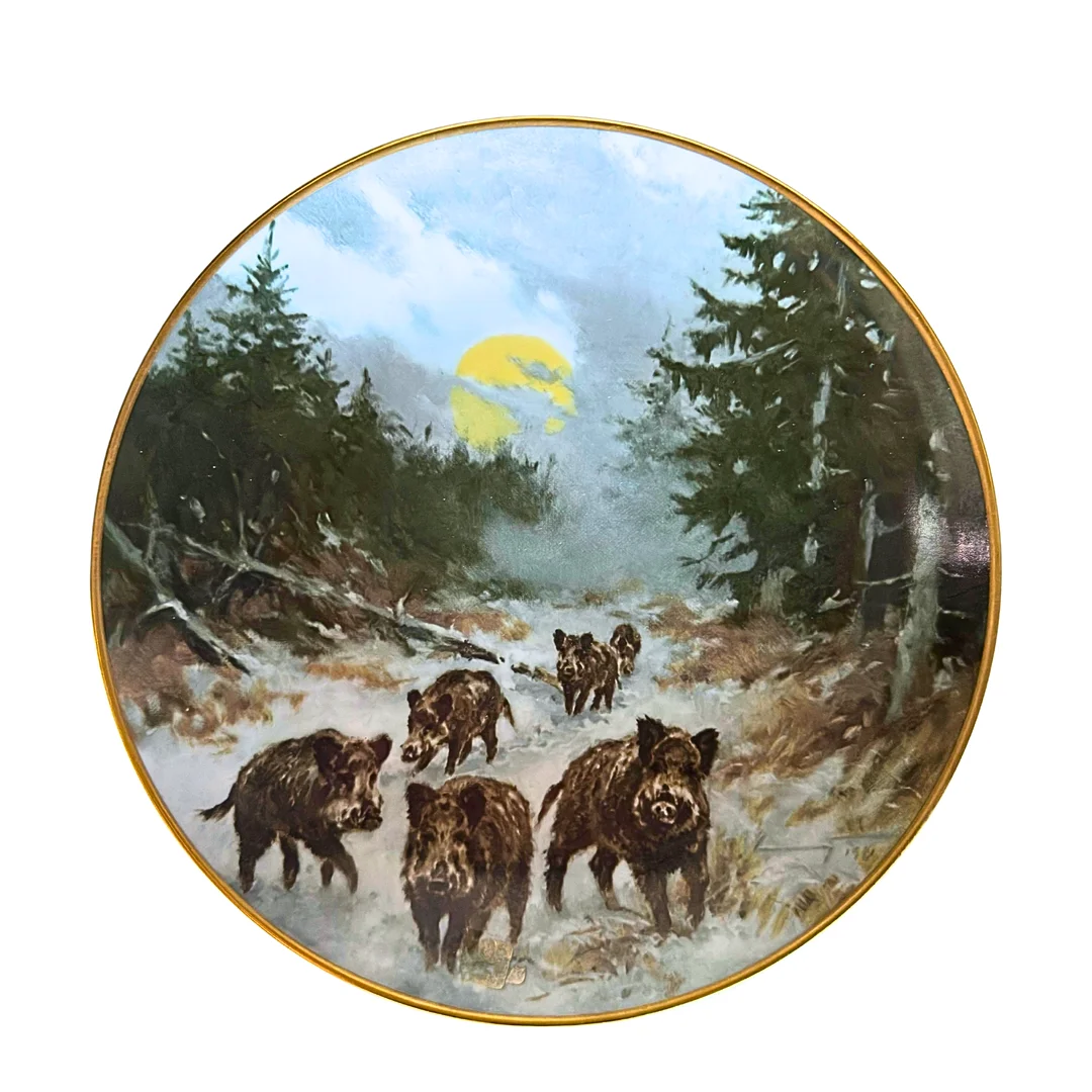 HANNES LIEDERLEY. LIMITIERTER PORZELLANTELLER "HARTE WINTERZEIT" VON AK KAISER PORZELLAN. — European — Auktionshaus Stuber's Hammerschlag
