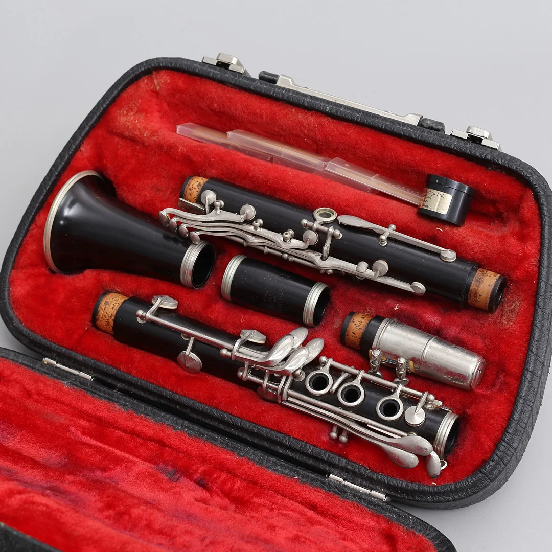 KLARINETT, Lemaire SML, Paris, Frankrike. — Musical instruments — Auktionshuset Thelin & Johansson