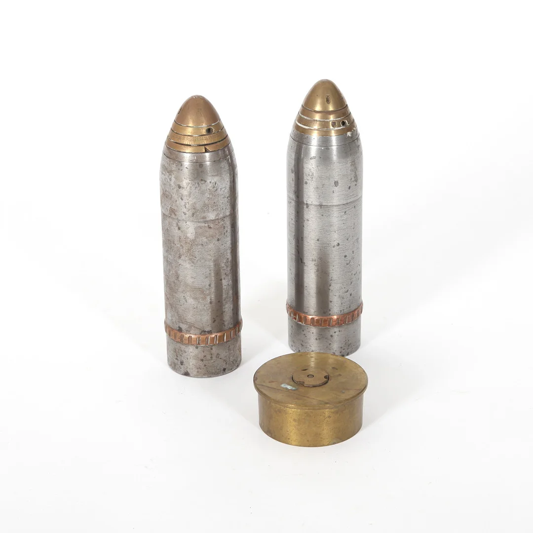 GRANATHYLSOR, 2 st samt 1 st bottendel, Sverige, 1900-talets första del. — Other — Auktionsverket Engelholm