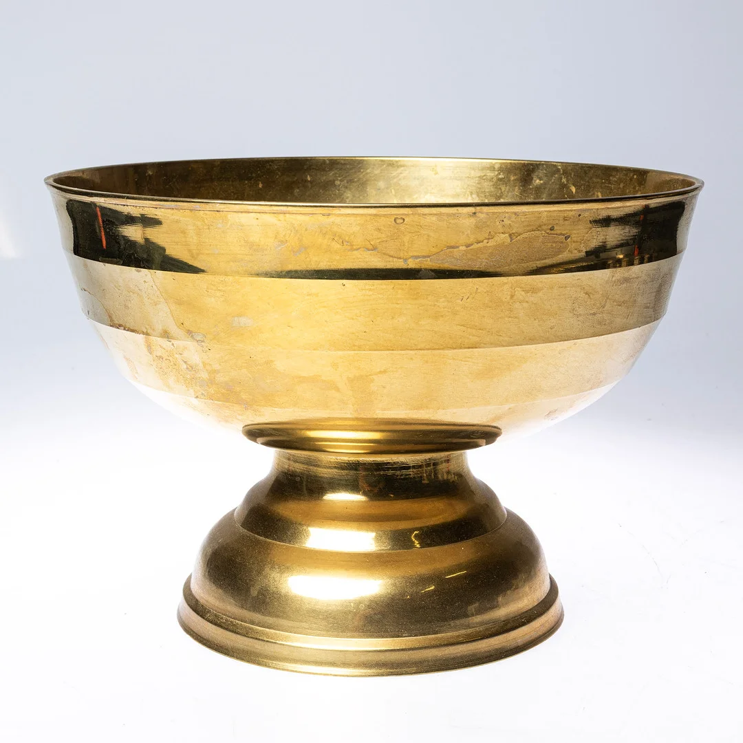 BÅLSKÅL, mässing. — Pewter, Brass & Copper — Handelslagret Auktionsservice
