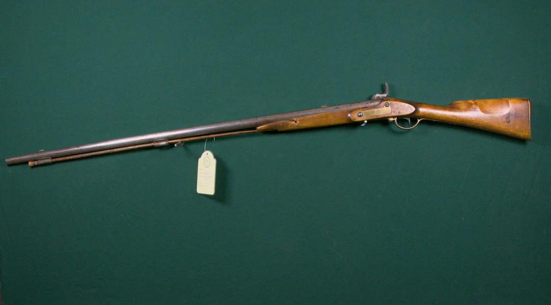 Slaglåsgevär, svenskt, m/1815-45, kortad framstock. — Guns & Rifles — Mauritz Widforss