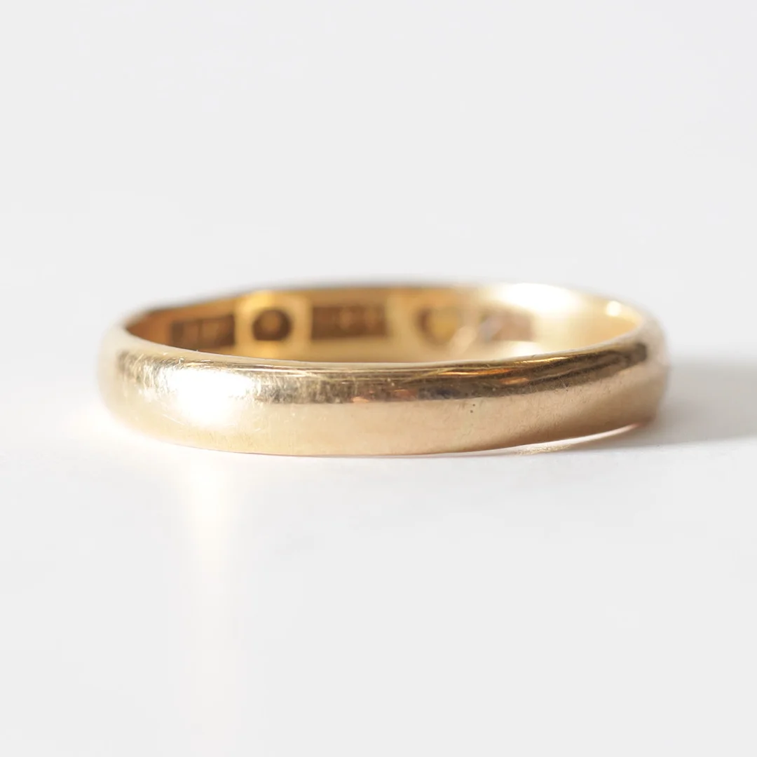 RING, 18K guld. Totalvikt ca 3 gram. — Rings — Gomér & Andersson Nyköping