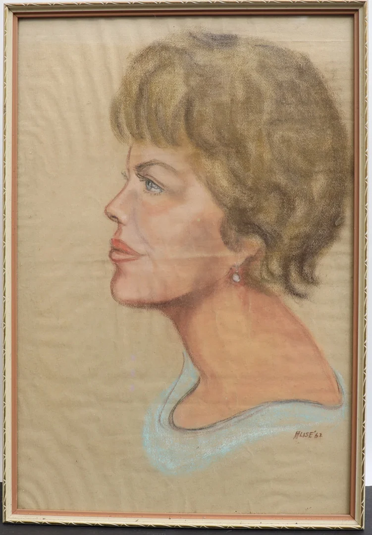 OIDENTIFIERAD KONSTNÄR. DAMPORTRÄTT, pastellmålning, signerad och daterad 62. — Paintings — Falun Auktionsbyrå