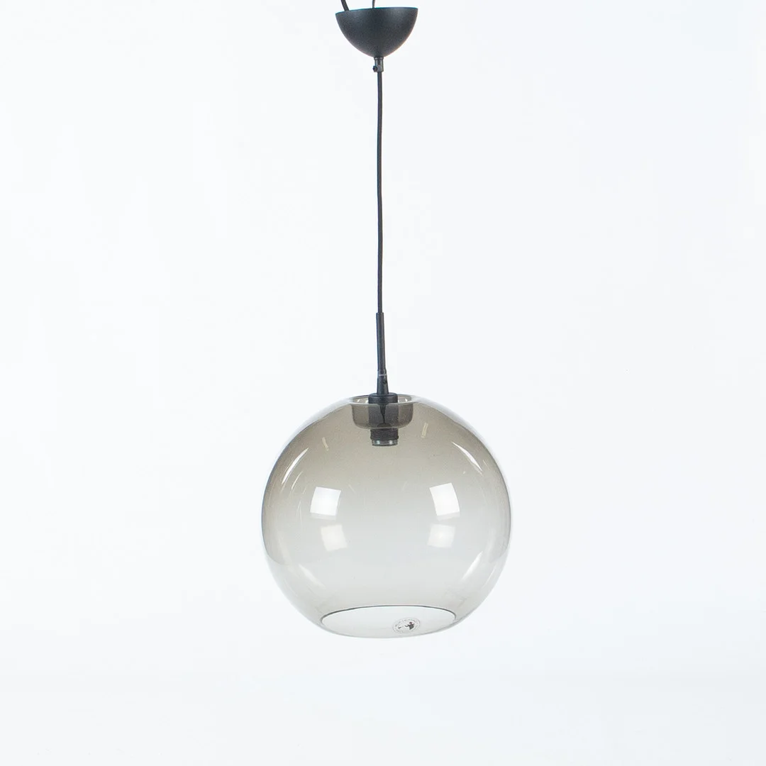 TAKLAMPA, belid, rökfärgat glas. — Ceiling lights — Laholms Auktionskammare