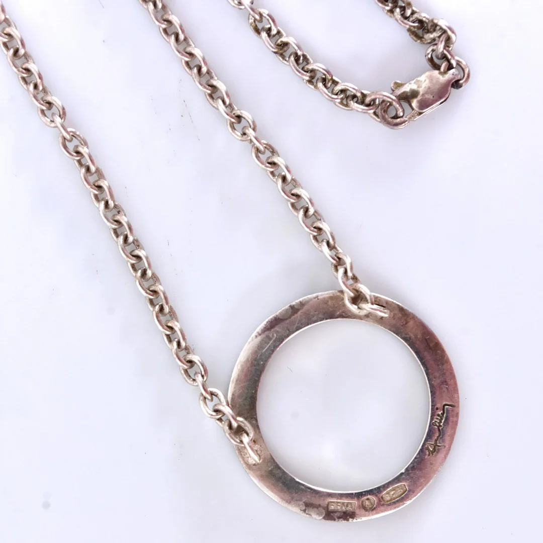 HALSCOLLIER, Efva Attling, Stockholm, sterlingsilver. — Necklace — Halmstads Auktionskammare