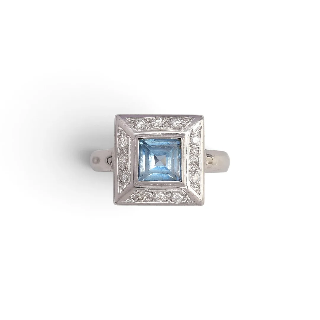 Synthetic spinel and diamonds ring. — Rings — Balclis
