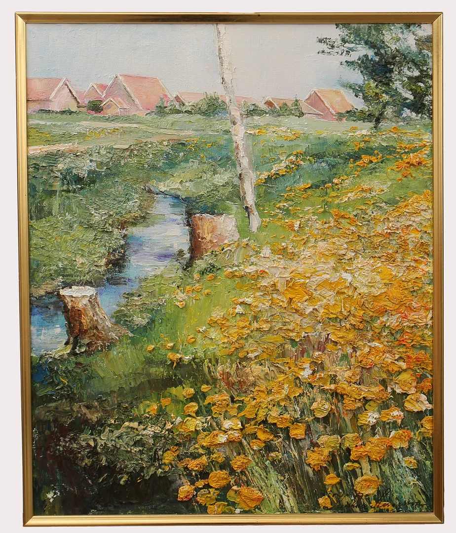 KRISTINA ASSARSSON. Impastomåleri på duk, blommor vid bäck framför husfasader, signerad. — Paintings — Limhamns Auktionsbyrå