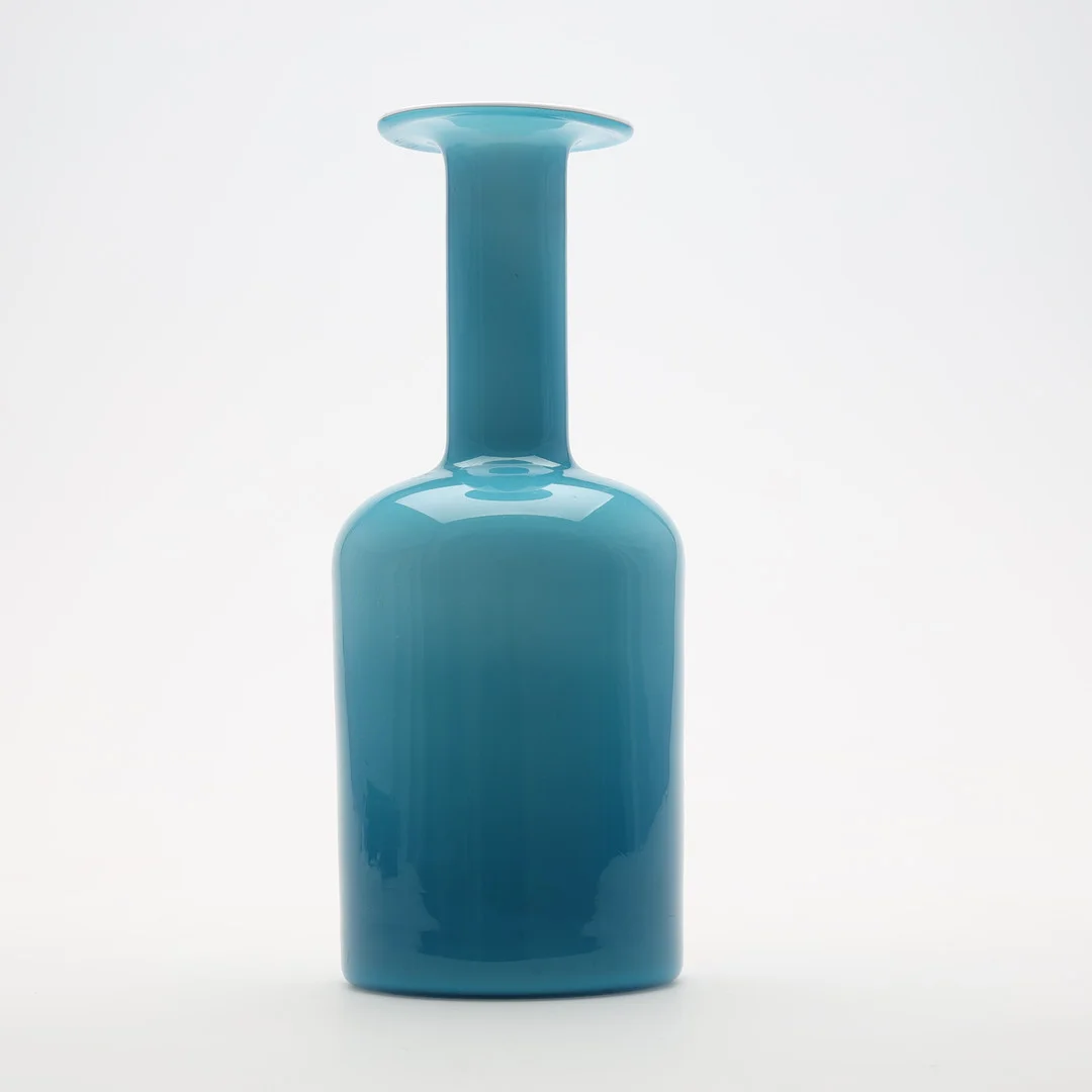 OTTO BRAUER. Vas/flaska, glas, Holmegaard, Danmark. — Art glass — Höörs Auktionshall