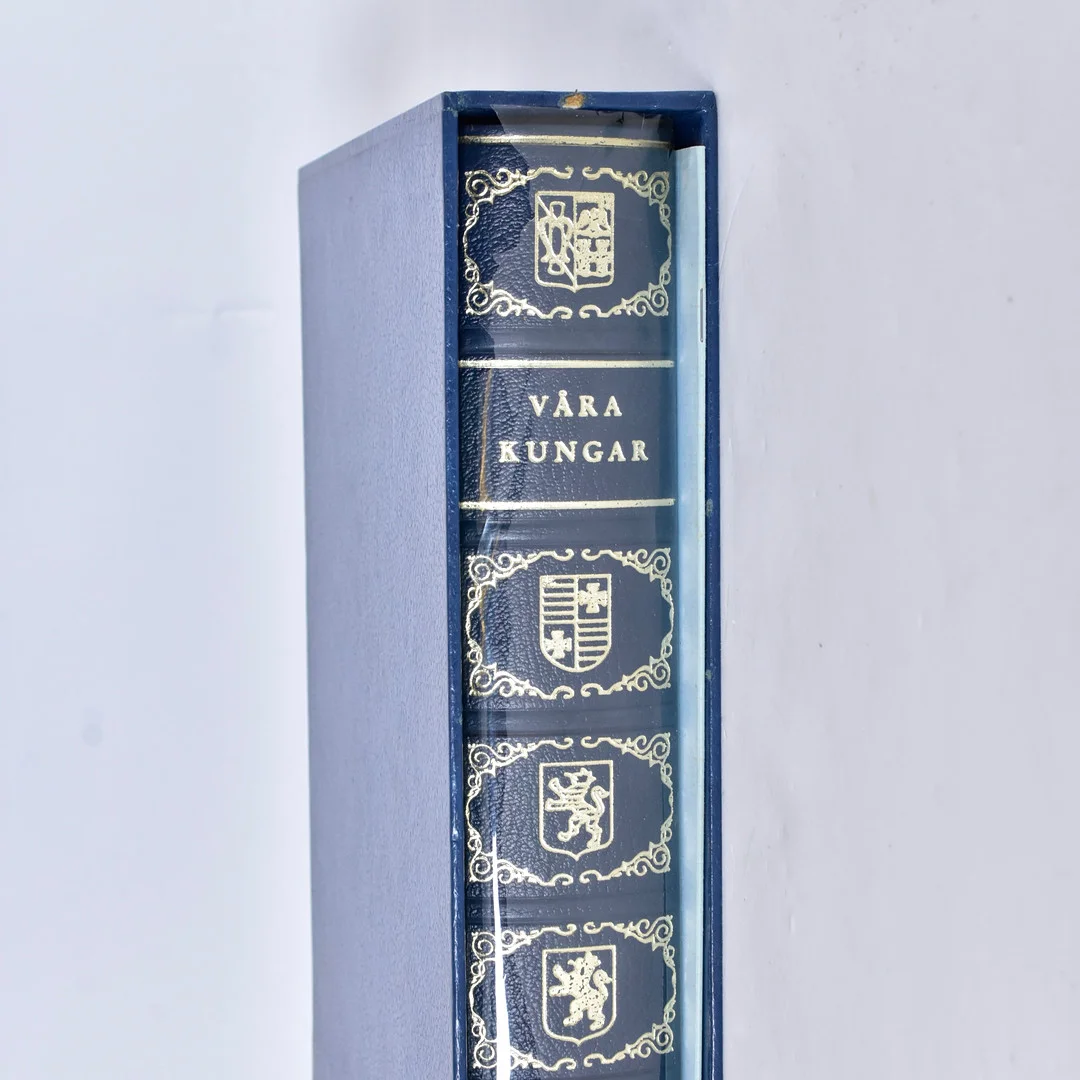 ÅKE OHLMARKS, Våra Kungar. — Books — Halmstads Auktionskammare