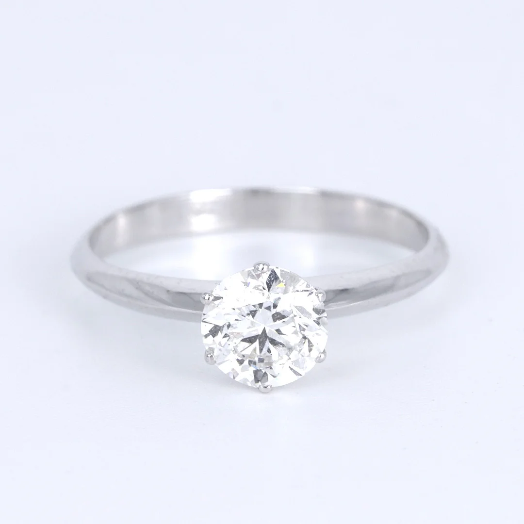 1CT DIAMOND SOLITAIRE. — Rings — Chalkwell Auctions