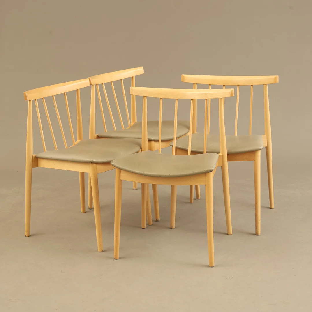 STOLAR, 4 stycken "Smile", Lievore, Altherr, Molina för Andreu World, Spanien, samtida. — Armchairs & Chairs — Södermanlands Auktionsverk
