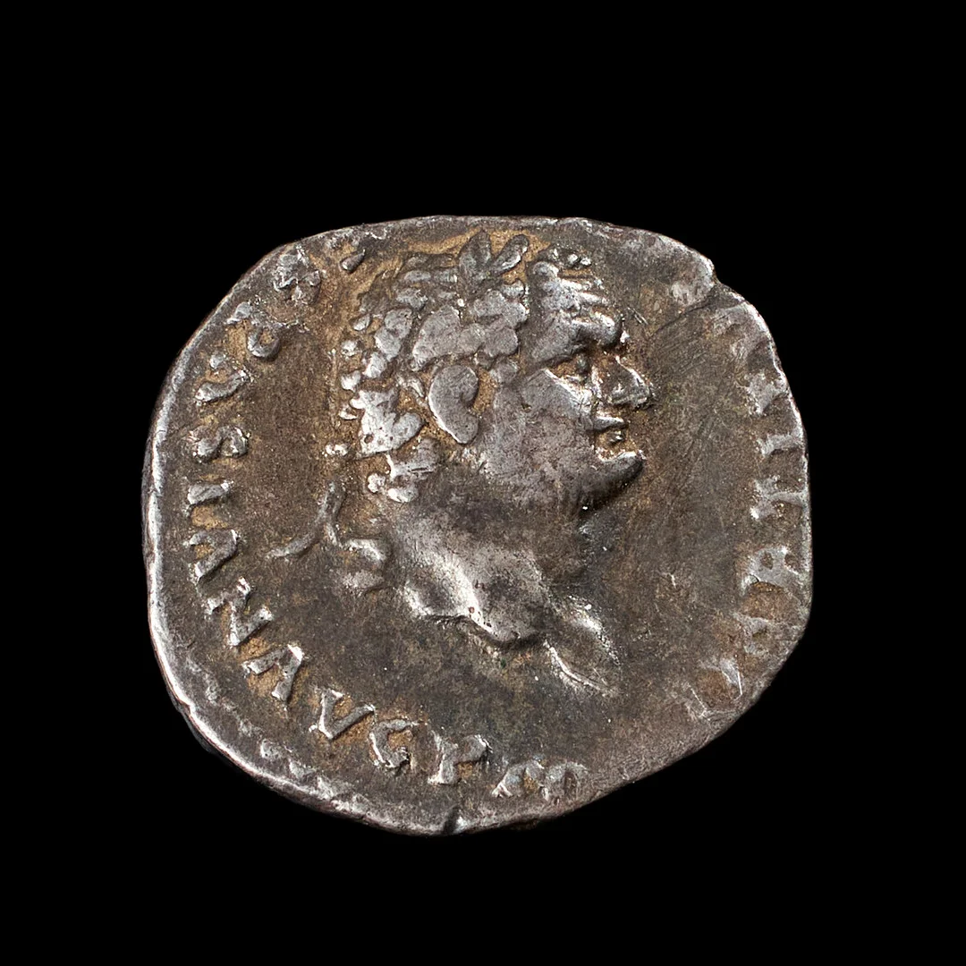 SILVERMYNT, romerskt, Titus, Judaea capta, denarius 71-81. — Coins & Banknotes — Stockholms Auktionsverk Sickla