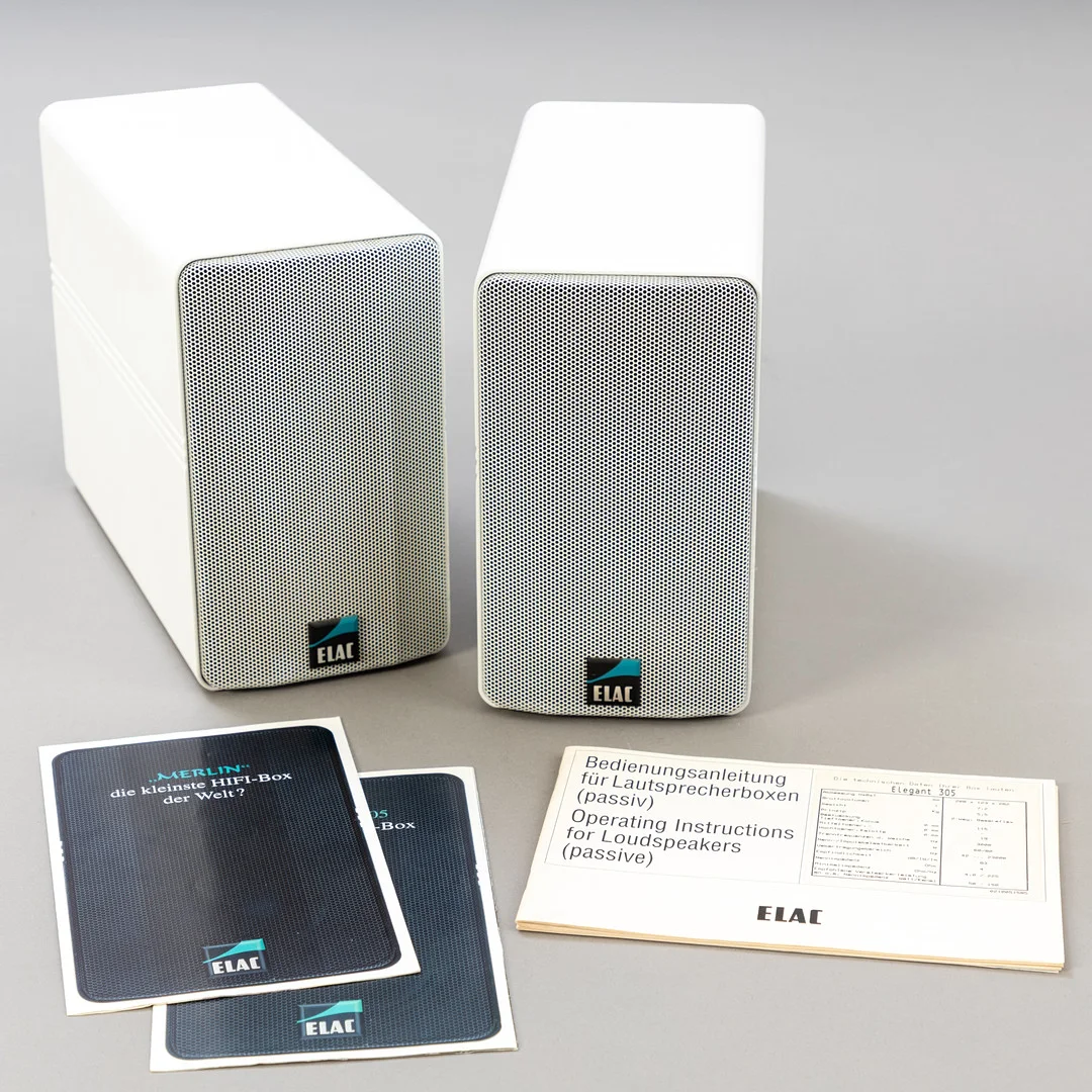 Lautsprecher ELAC Elegant 305 (2). — Modern consumer electronics — Stockholms Auktionsverk Hamburg