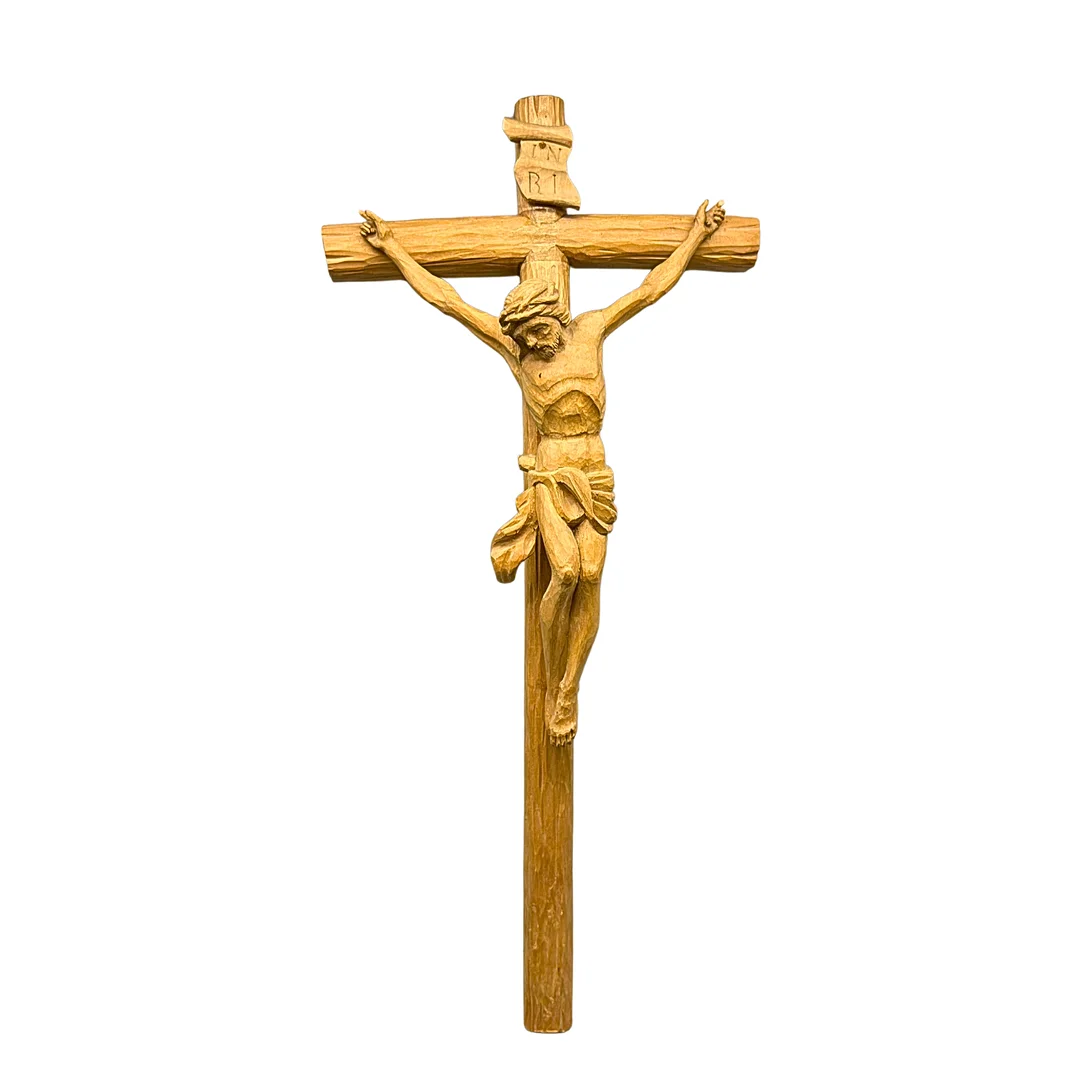 HANDGEFERTIGTES KRUZIFIX DES HOLZKUNSTGEWERBES EBERLE AUS MÖRLBACH. — Sculptures & Bronzes — Auktionshaus Stuber's Hammerschlag