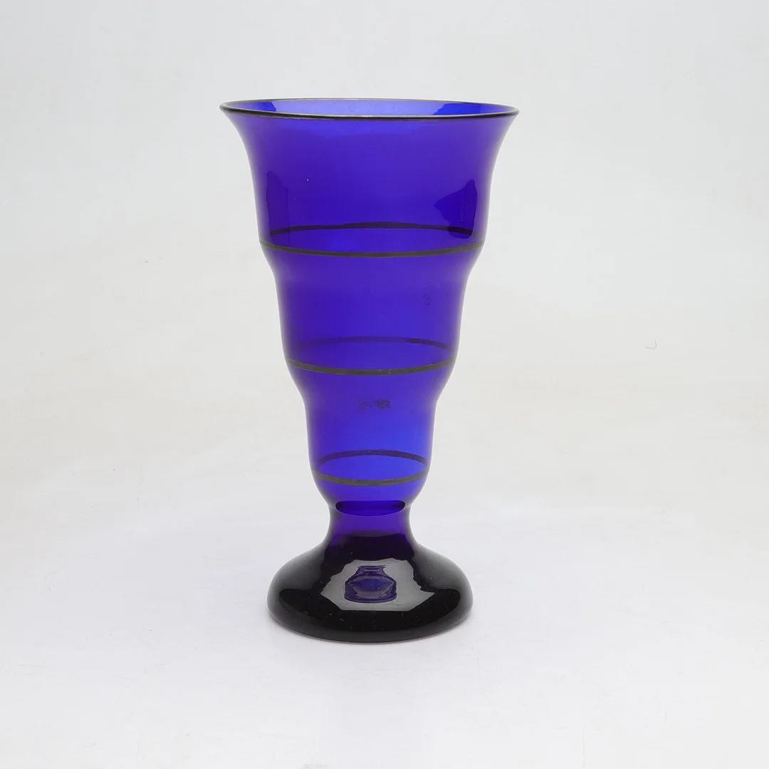 VAS, blått glas, möjligen Tyskland. — Utility glass — Gomér & Andersson Norrköping