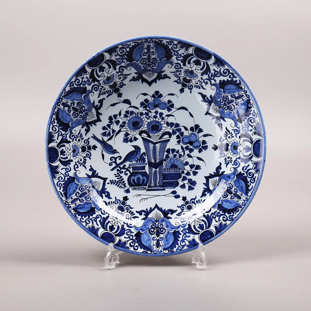 FAT, orientaliskt, 1800-tal. — Ceramics & Porcelain — Växjö Auktionskammare