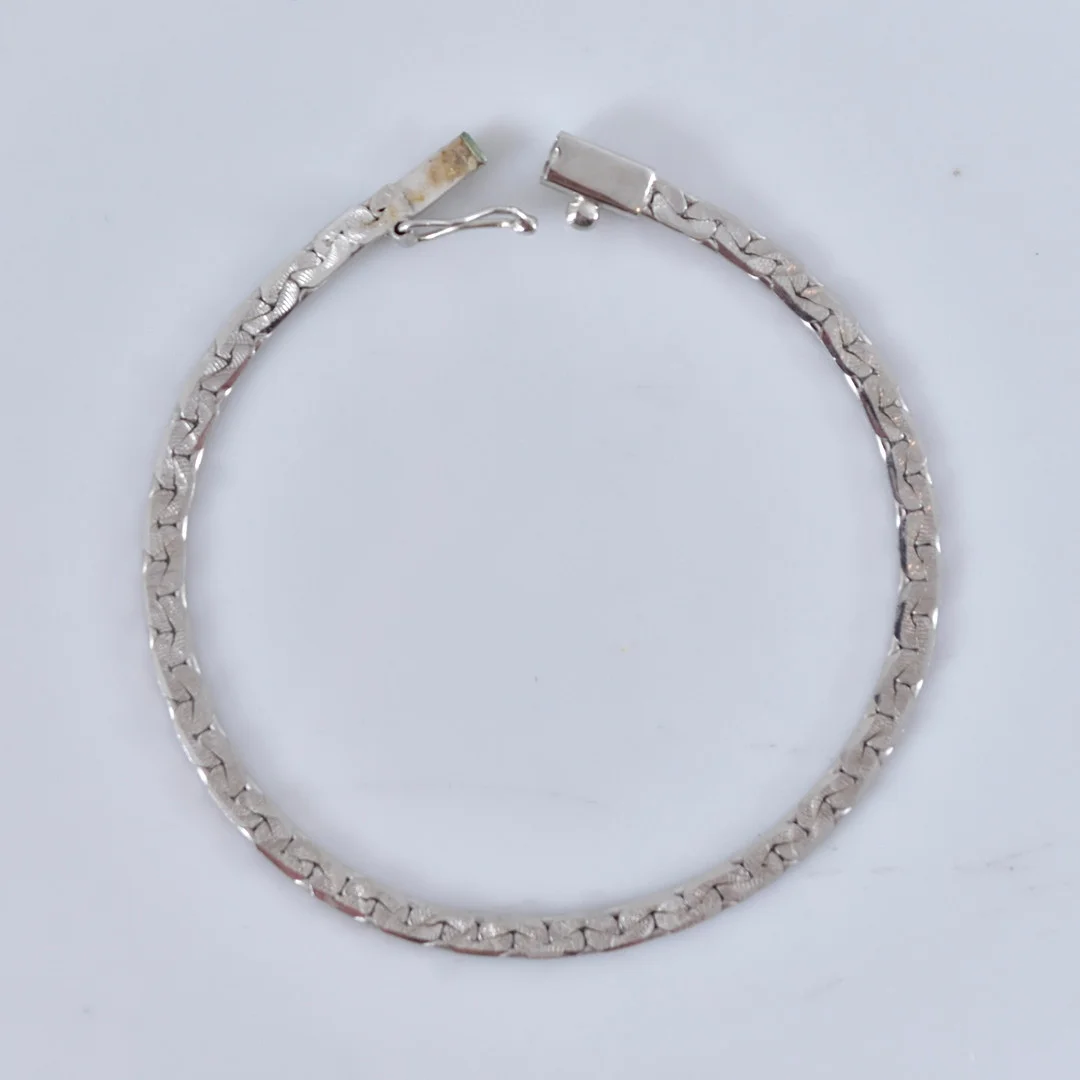 ARMBAND, silver. — Bracelets — Halmstads Auktionskammare
