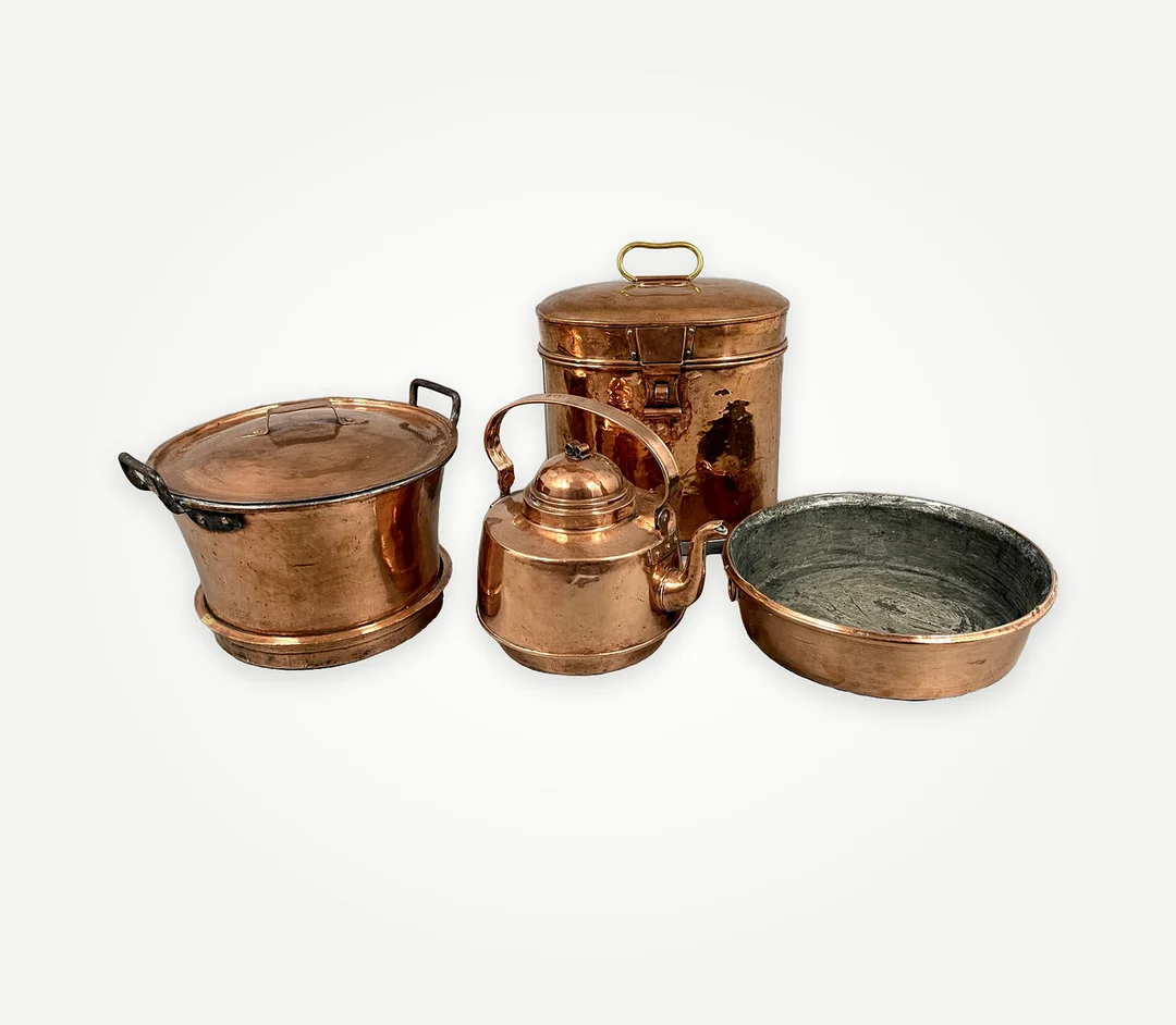 KOPPARFÖREMÅL, 4 delar, 18/1900-tal. — Pewter, Brass & Copper — Auktionshuset STO Bohuslän