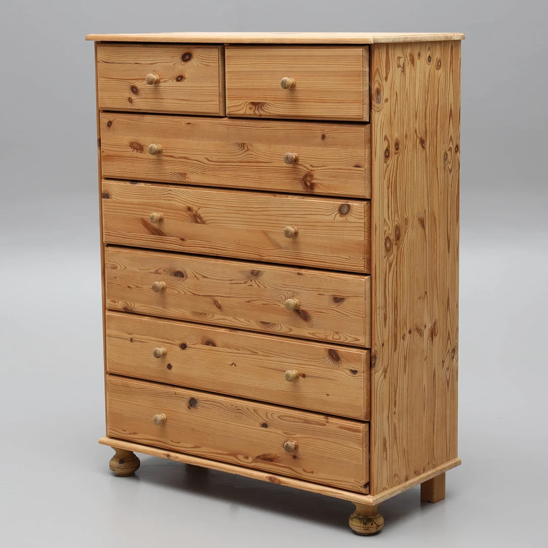 BYRÅ, furu, 1900-tal. — Chests of drawers — Auktionsmagasinet Vänersborg