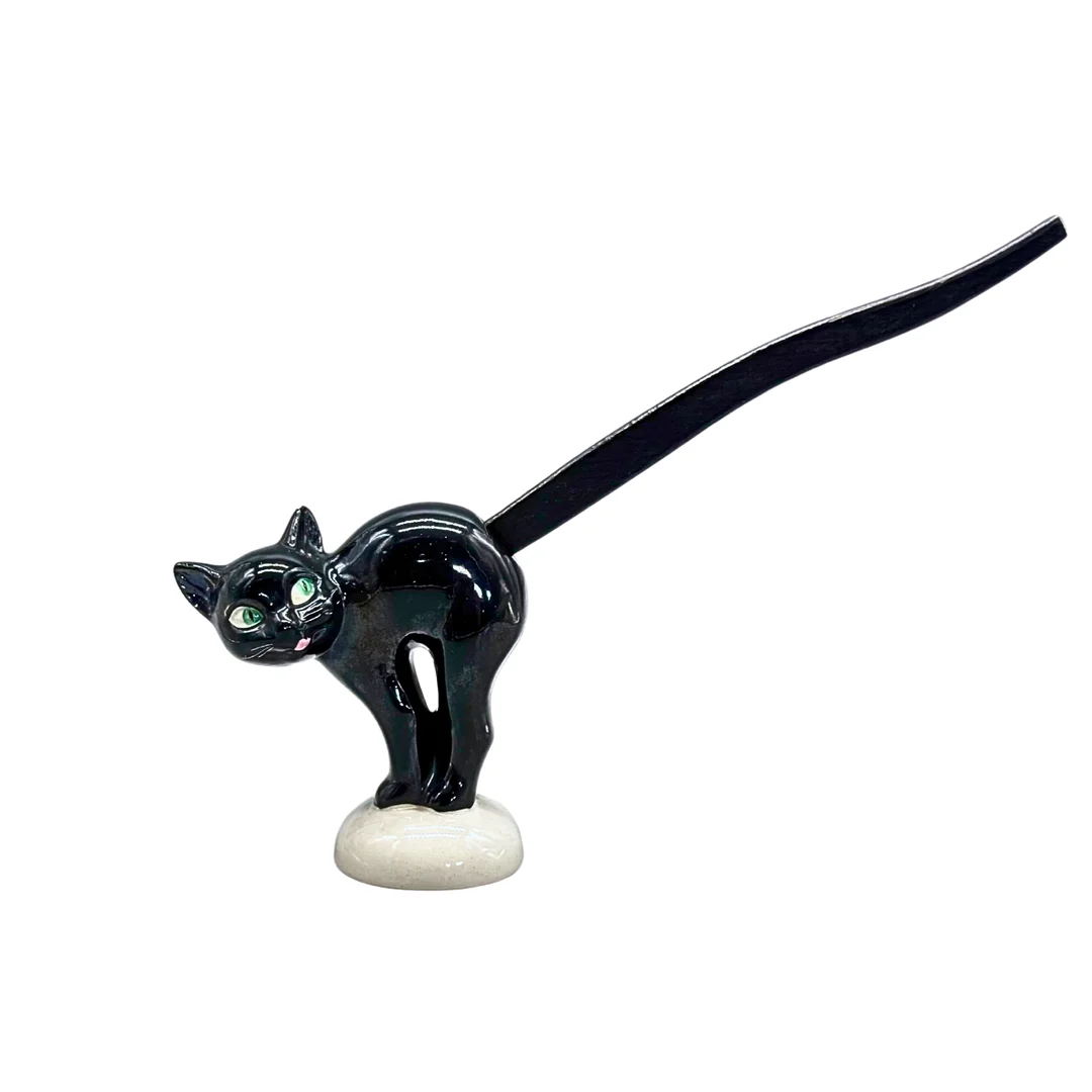 GOEBEL PORZELLAN BREZELKATZE AUS DEN 1950ER/1960ER JAHREN. — European — Auktionshaus Stuber's Hammerschlag