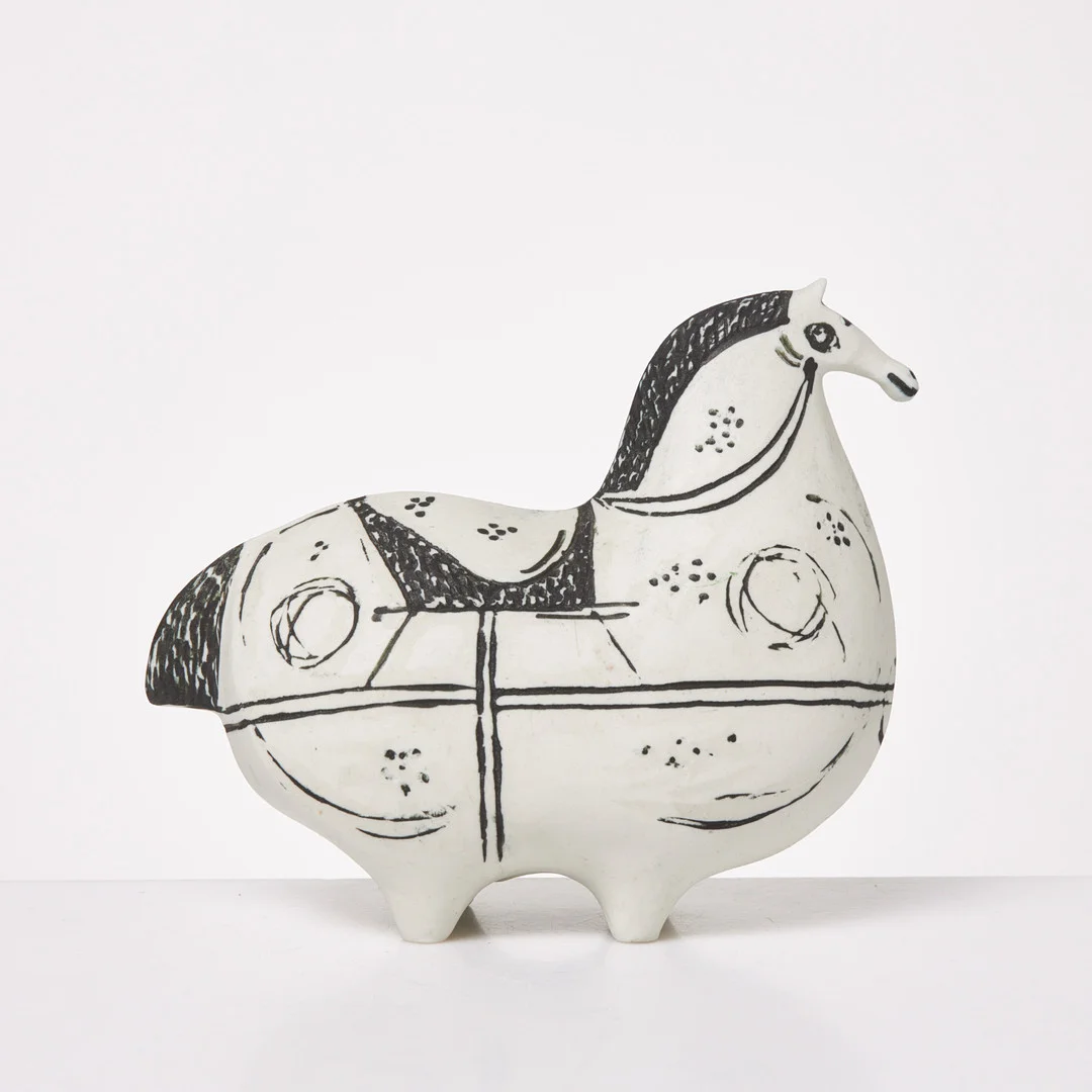 STIG LINDBERG. "Springare", stengods, undertill signerad, Gustavsberg Studio, signerad Stig L. samt med Studiohanden. — European — Stockholms Auktionsverk Sickla