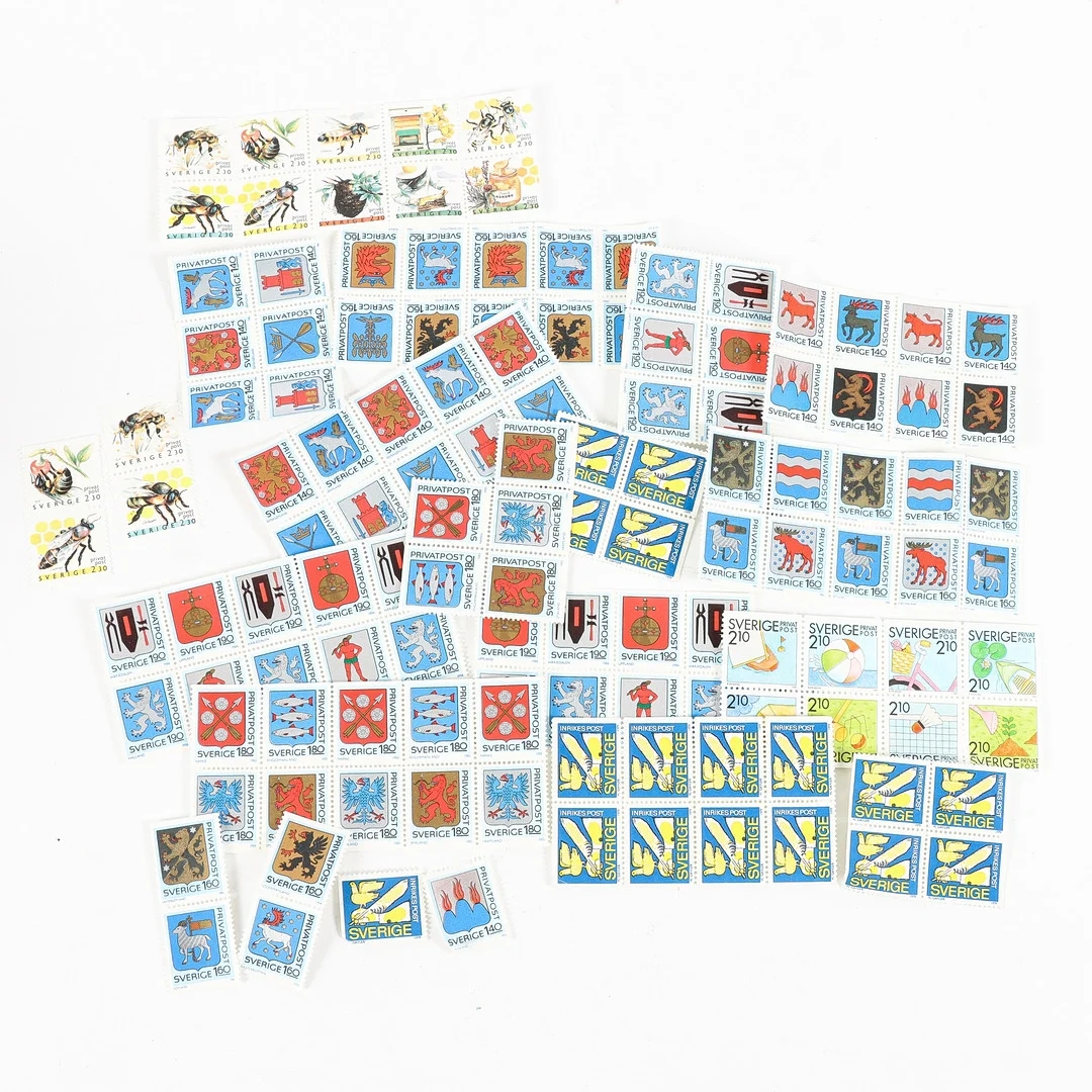 RABATTFRIMÄRKEN 127 stycken, lösa. — Stamps — Karlstad Hammarö Auktionsverk