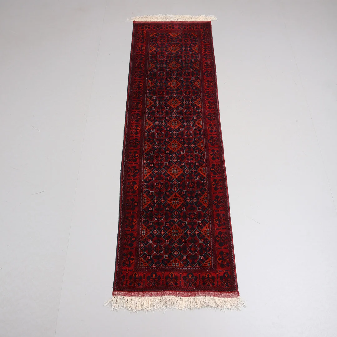 GALLERIMATTA, Afghan, 277 x 82 cm. — Oriental Carpets & Textiles — Auktionshuset Thelin & Johansson