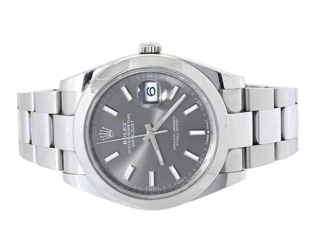 ROLEX, Oyster Perpetual, Datejust 41, Chronometer, Ref nr. 126300, Serie nr. 175122U6, Cal 3235, Verk nr. 3870X282, Boett nr. 2480, herrur, 41 mm, stål, automatisk, safirglas, datum, Oysterlocklänk, viklås (Easylink), Ref nr. 72610-828/N2K, cert, juli 2023, box, ytterkartong. — Klockor/Rolex — Kaplans