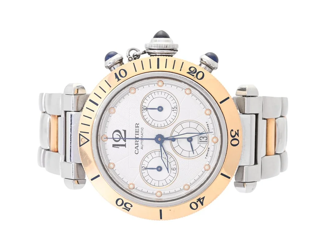CARTIER, Pasha (T Swiss Made T), Cal 205, Boett nr. 2113/789544CC, kronograf, herrur, 38 mm, stål/guld, automatisk, safirglas, datum, skadad visare, glasbaksida, integrerad originallänk, viklås, Ref nr. UFDI, längd 162 mm, ca 1999. — Klockor/Cartier — Kaplans