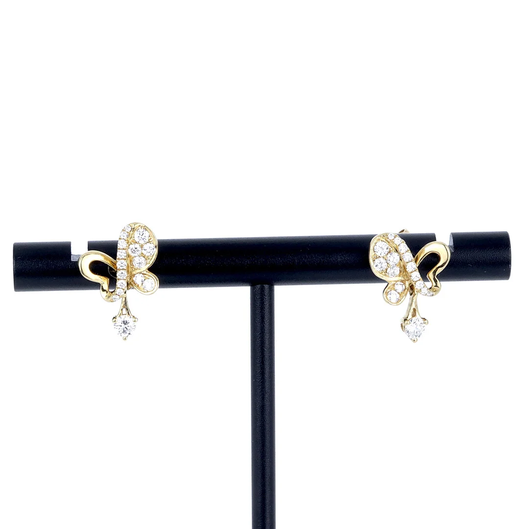 18CT GOLD DIAMOND SET EARRINGS. — Rings — Chalkwell Auctions