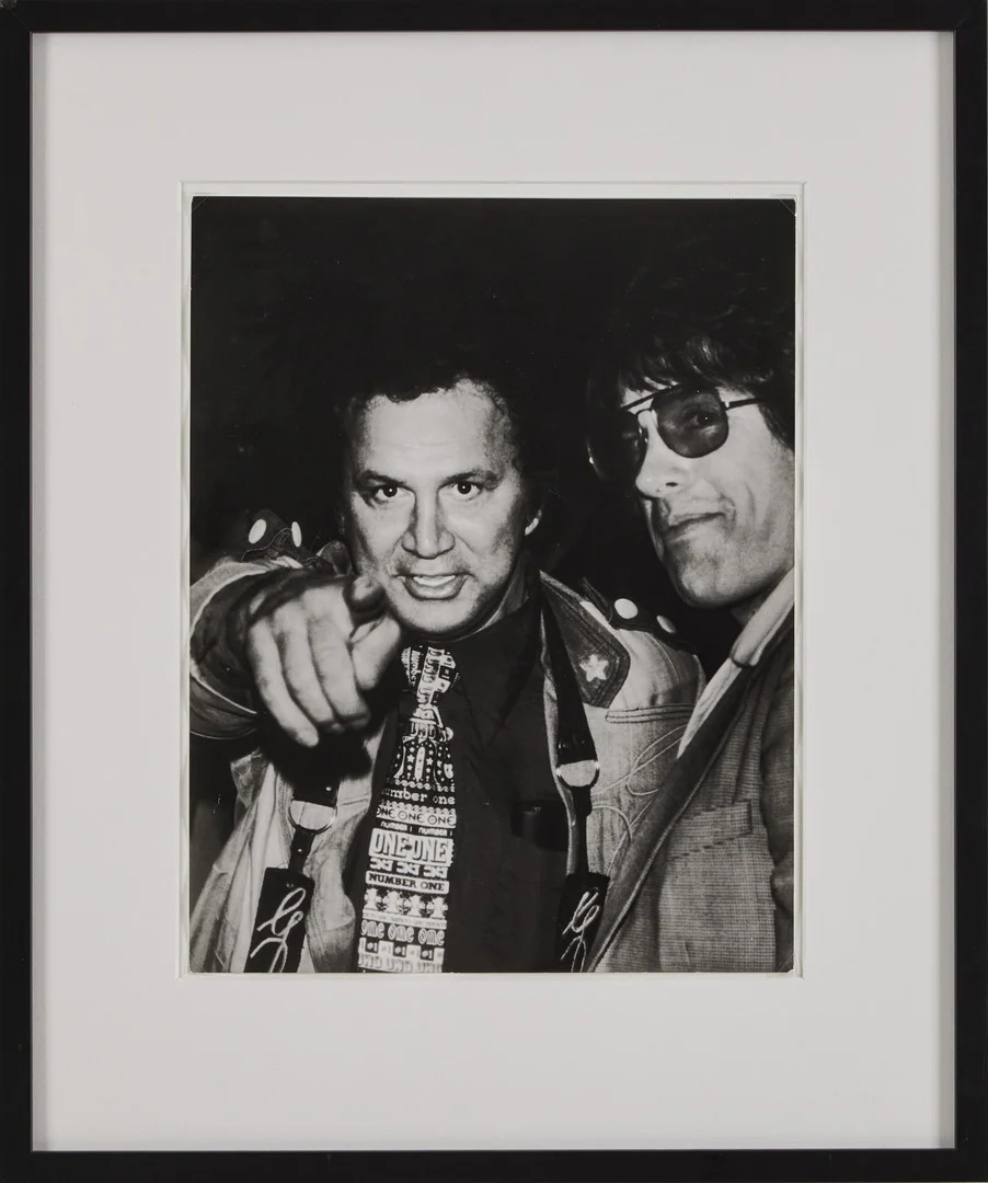 RON GALELLA. April 5, 1979: Ron Galella and Warren Beatty. — Photography — Stockholms Auktionsverk Magasin 5