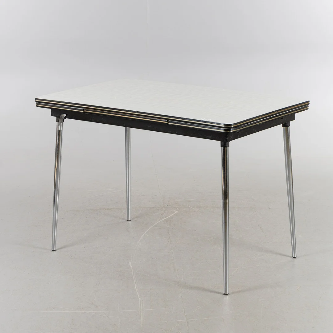 MATBORD, 1950/60-tal. — Dining tables — Stockholms Auktionsverk Helsingborg