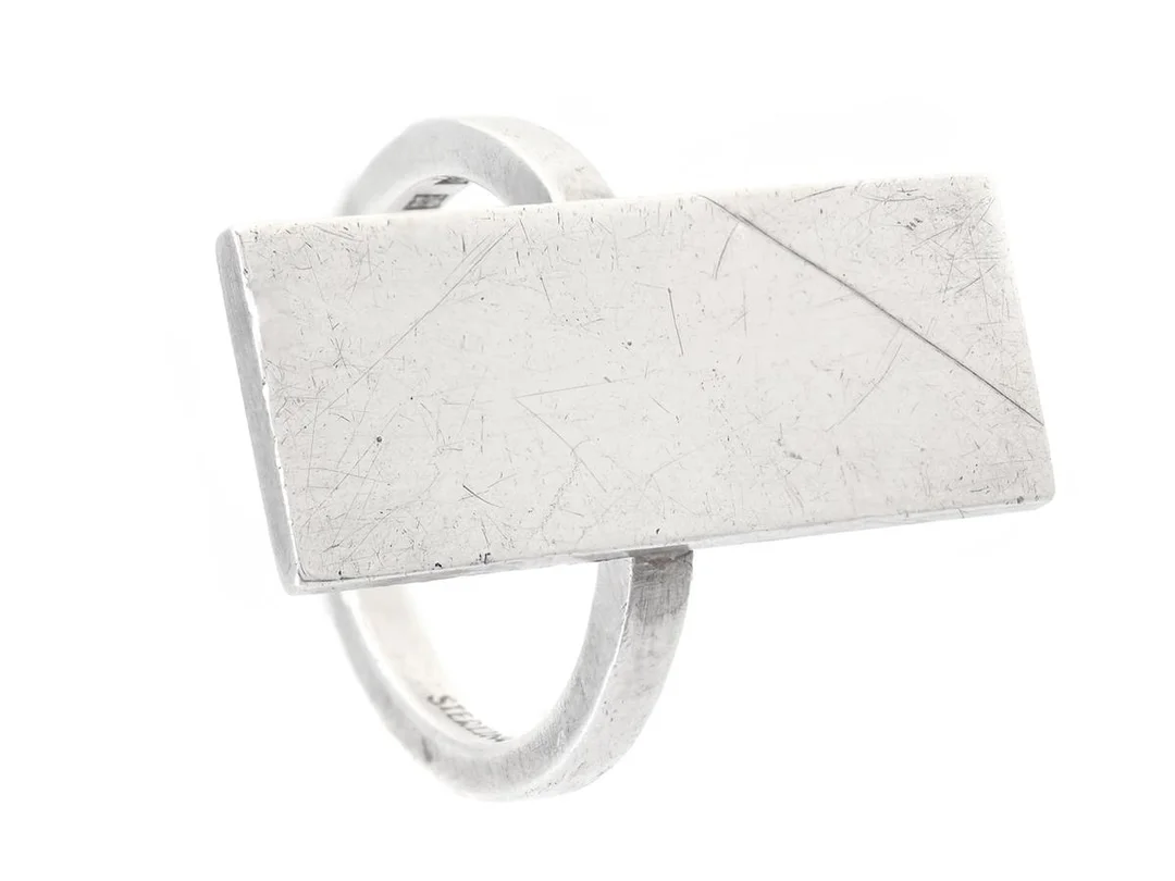WIWEN NILSSON, ring, sterlingsilver, signerad, Lund 1963, stl 17 mm, vikt 6,5 g, repig. (d) — Smycken/Ring — Kaplans