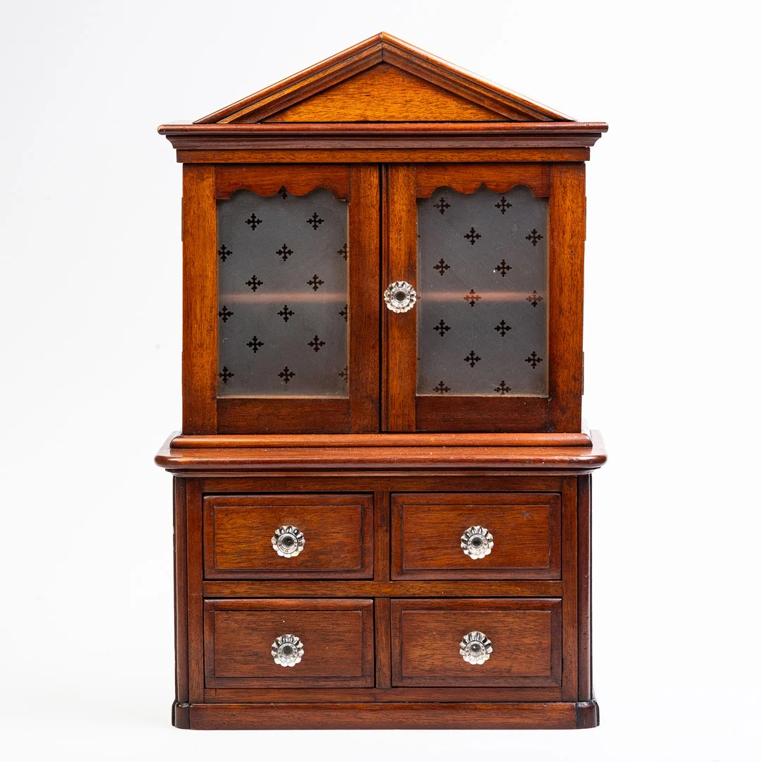 A MINIATURE MAHOGANY CABINET. — Cupboards, Cabinets & Shelves — Griffin’s Auctioneers