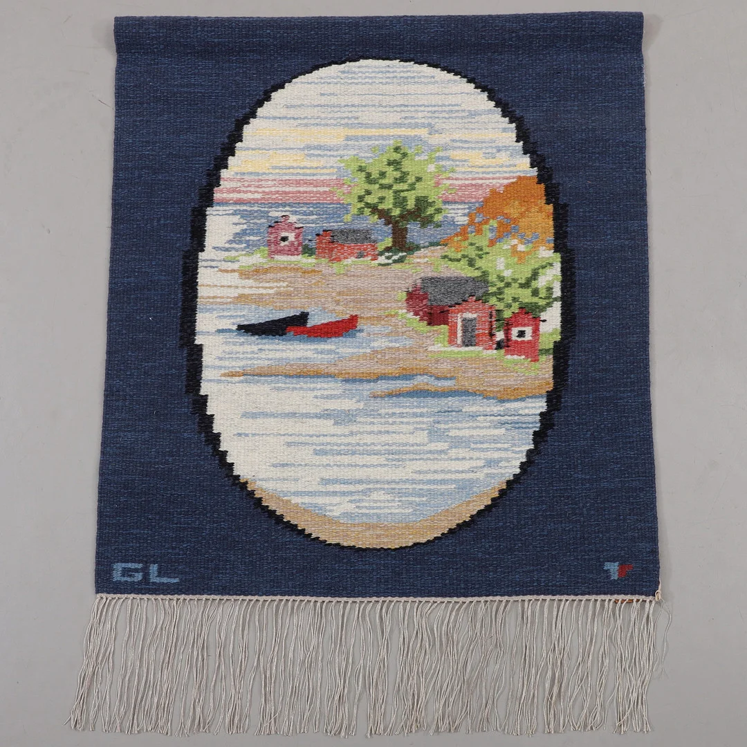 GERTIE LUNDBERG. "Skärgård", bonad, röllakan, Vävaregården, signerad. — European Carpets & Textiles — Växjö Auktionskammare