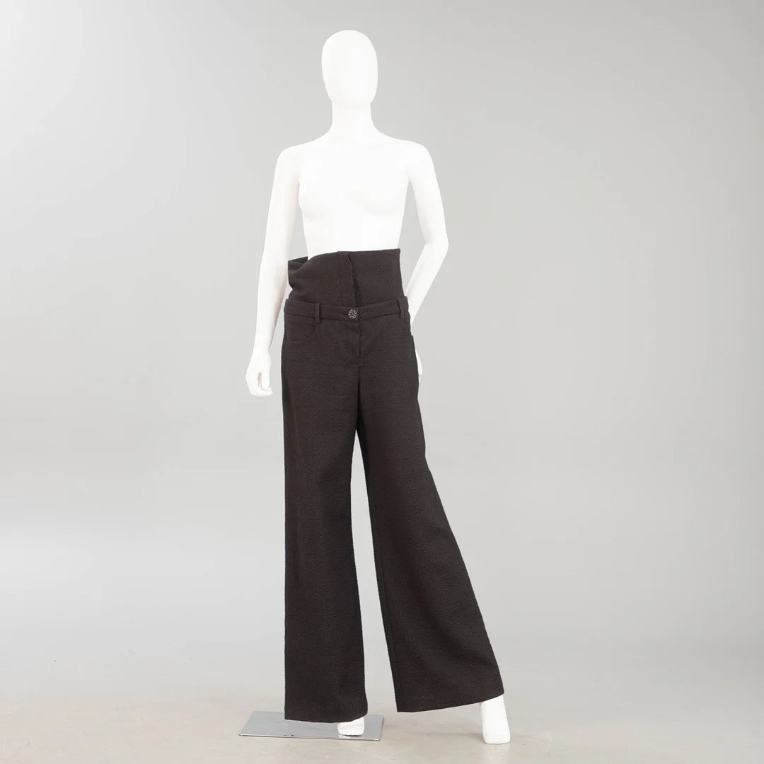 CHANEL. Hose, FR 38. — Vintage & Designer Fashion — Stockholms Auktionsverk Hamburg
