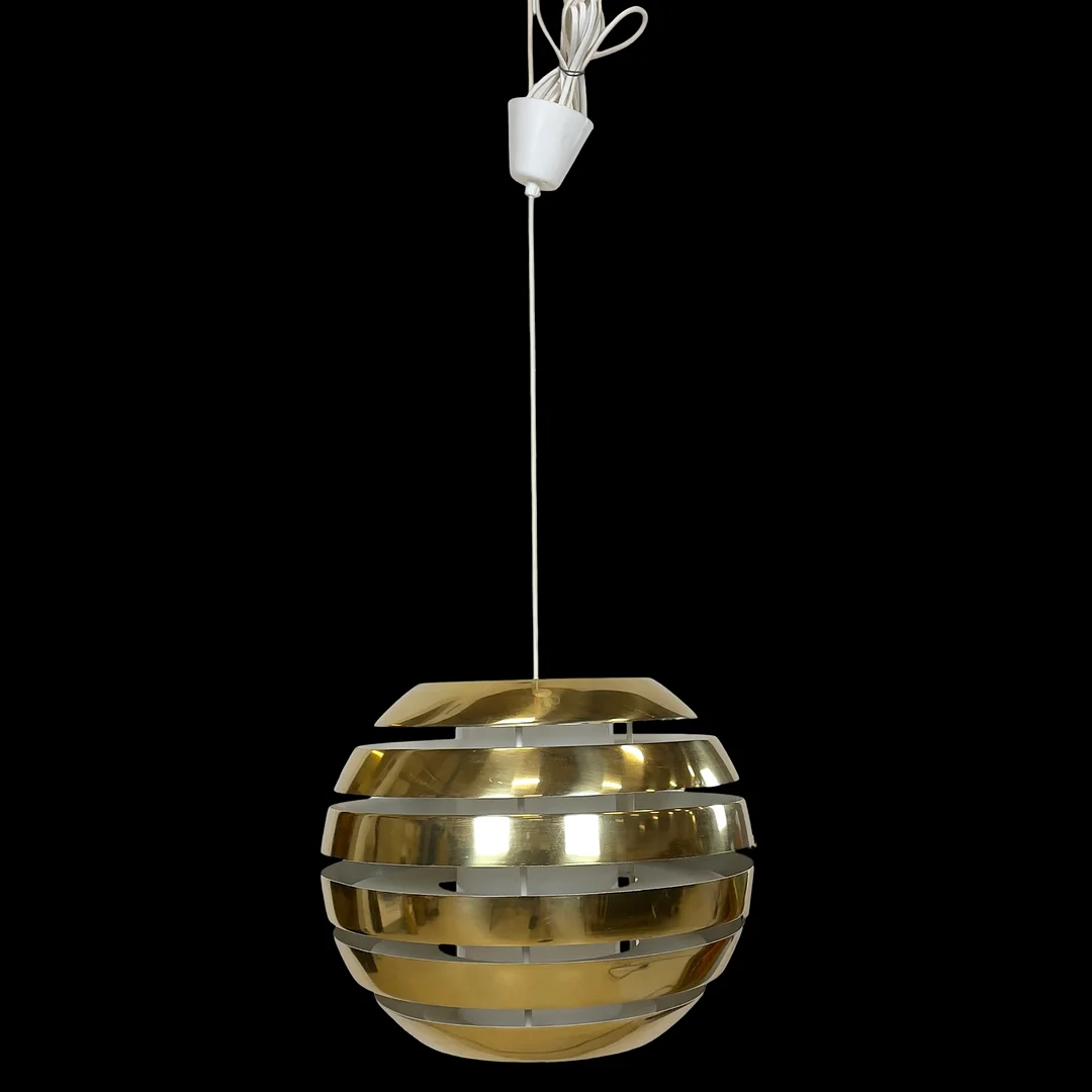 CARL THORE. Taklampa, "Le Monde", Granhaga metallindustri, 1970-tal. — Ceiling lights — Roslagens Auktionsverk