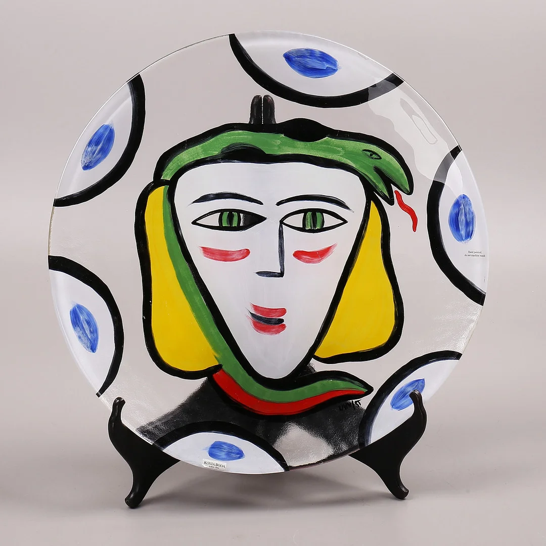 ULRICA HYDMAN-VALLIEN. Fat, glas, ansikte, Kosta Boda, 2000-tal. — Other — Växjö Auktionskammare