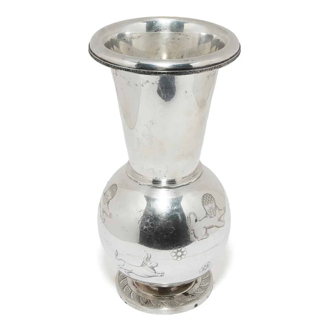 Gagnes, Guttorm — Vase — Gjenstand/Sølv — Blomqvist