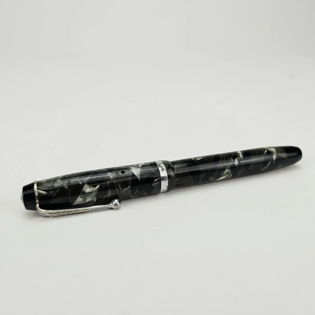 RESERVOARPENNA, Parker Challenger, USA. — Vintage & Designer Fashion — Auktionshuset Thörner & Ek