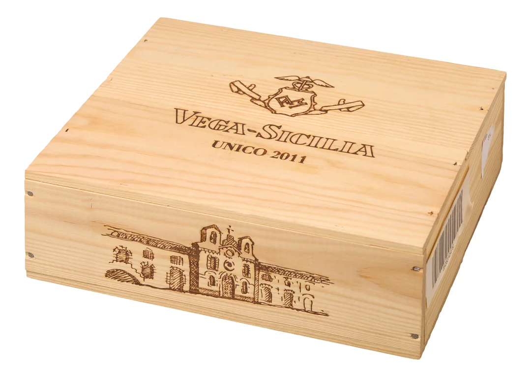 3 x Unico 2011, Vega-Sicilia (OWC) — 3 x Unico 2011, Vega-Sicilia (OWC) — Vin/Vin — Blomqvist